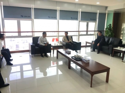 梁玉辉率队到丰顺供电局开展走访调研