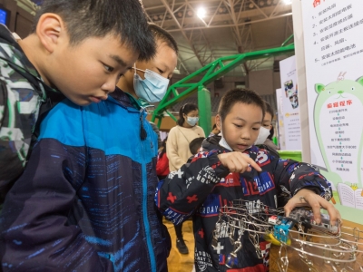 以赛促学 以赛促教！梅州市科协搭建平台加强未成年人思想道德建设