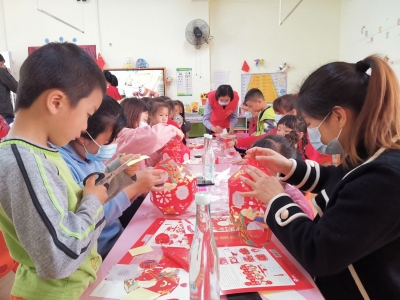 搓汤圆、做灯笼！梅县区这个幼儿园的小朋友玩嗨了