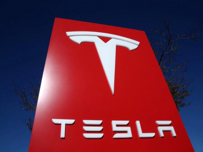 特斯拉拟在美国召回32.1万辆汽车