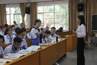 敬业丨梅州青年教师吴惠娜，用行动诠释着对教育事业的拳拳之心！