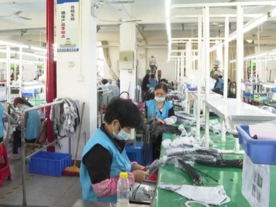 送温暖送关怀！就地过年“年味浓”