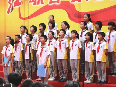 爱，让心不再“留守”！城北镇中心小学为他们撑起一片蓝天