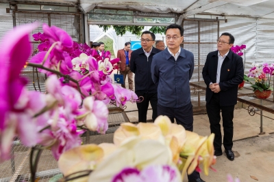 张爱军率队到市农林科学院调研：突出科研主责主业 打造现代化一流农林科研院所