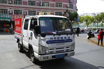 “听过后再也忘不了”！城管执法车“变身”反诈宣传车，传递反诈“最强音”