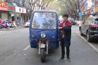 驾驶无号牌三轮摩托车与路人发生碰撞，蕉岭警方一查：连驾照都没有！
