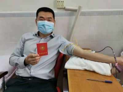 友善丨伸出手臂延伸爱！蕉岭县机关党员干部职工撸起袖子为生命加油