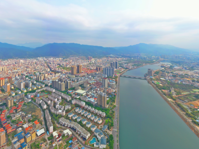 “奋斗百年路 启航新征程”梅州日报全媒体采风走进蕉岭