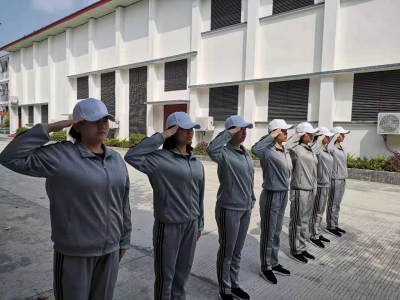 报国不分男女 巾帼不让须眉！梅州预定女兵开展役前教育训练