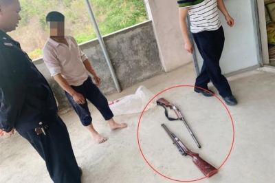 危险又违法！梅县区一男子竟将它当成“传家宝”，拘了！