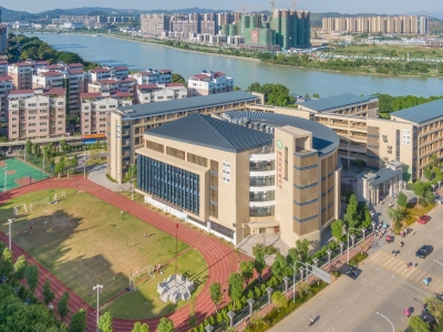 热点丨把握好作业的“质”与“量”！作业问题再度应引发关注...