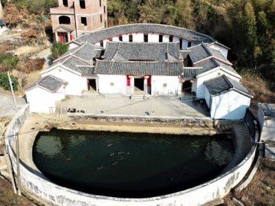 乡风文明丨平远大柘镇贤关村：两姓一宗祠 共谱和睦风