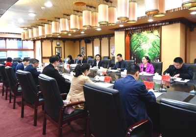 当好梅州“代言人”！市人大常委会召开全国人大代表建议提交工作座谈会  