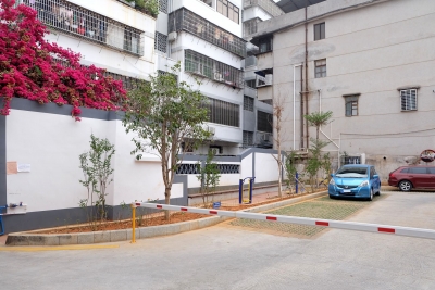 危房“变身”停车场，缓解老城“停车难”！梅江区这停车场启用啦