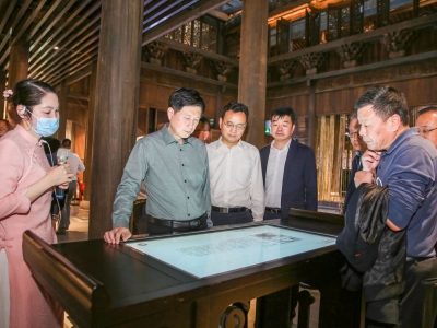 文化和旅游部党组成员王晓峰来梅调研：建好用好国家平台 探索创新发展空间