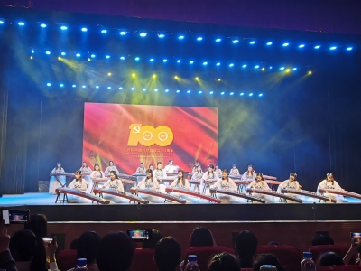 梅州市“客家筝鸣”古筝重奏音乐会举行，用精彩文艺汇演向党的生日献礼~