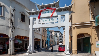 钟灵毓秀！时隔348年，梅江区望杏坊牌坊今日揭幕重现