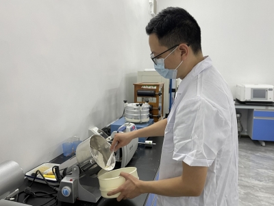 让市民吃上“放心粮”“平价粮”！这家“诚信粮油企业”严把产品质量、保证正常供应 