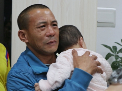 42小时千里追踪！​“宝贝！你终于回家了！”