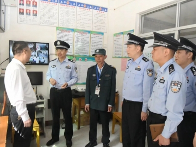 李政江带队督导检查五华校园安全工作 