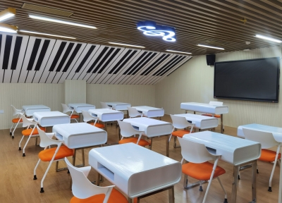 五华县青少年宫今日揭牌启用