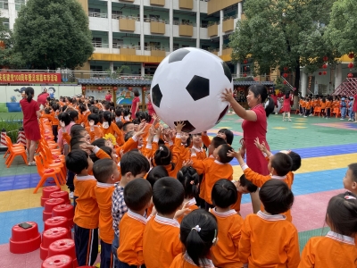 童心向党 “足”梦龙丰！梅江区龙丰幼儿园举行庆祝建党100周年暨足球嘉年华活动