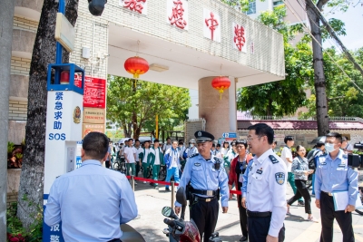 宁惠军突击检查校园安保工作：确保学生安全万无一失