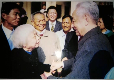 红色家风丨“作庐”精神激励后人 ——缅怀我的母亲陈葵英