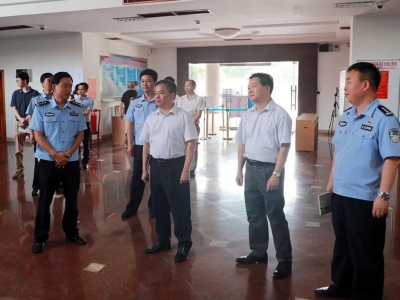 温助民率队到梅县区分局调研公安工作