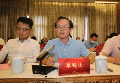 梅州日报编委、主任记者、《张弼士画传》作者李锦让：打造客家人崇文重商重要人物IP