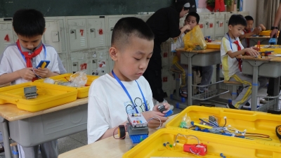 动手又动脑，科学真有趣！梅江区上千名“小小科学家”来啦~