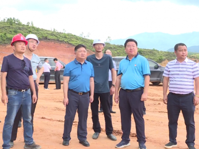 吴晖到郭田镇调研重点项目建设