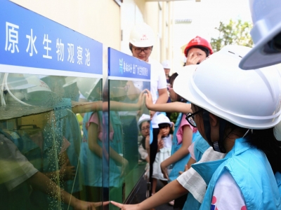 探秘“一滴水”的旅程！梅州日报小记者走进水厂，体验从“源头”到“龙头”全过程