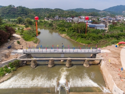 梅县区松源镇湖维村两新桥，竣工通车！