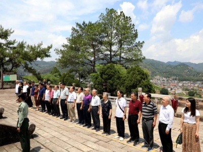 学习动态丨梅州市政协机关老干党支部一行到大埔开展党日活动