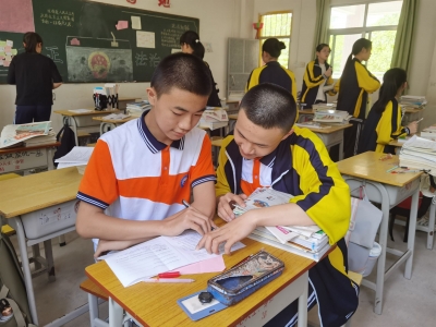 梅州市第五届“自强不息好少年”陈焌燃：让自己强大起来，长大后才能有更大的能力帮助有困难的人