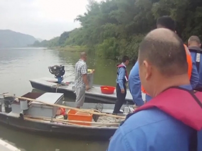 出动32人 3艘执法船艇！丰顺查处"三无"船舶4艘