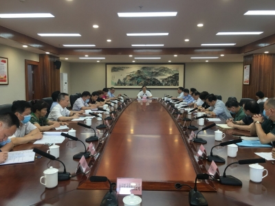 曾尚忠参加全市防范化解金融风险工作会议：筑牢风险“防火墙” 护好百姓“钱袋子”