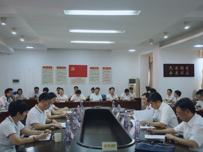 孙春明到梅州市艺术学校讲党史专题党课：把握实质 理清脉络 学史力行