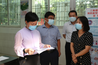 钟秀堂检查疫情防控工作：压实防控责任  守住防控成果