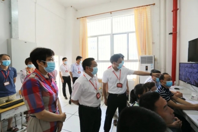 温助民率队到梅县区考点巡考：落细落实各项措施 细致暖心护航高考