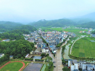 “八尺事件”励后人！平远八尺镇，见证着乡村面貌的日新月异