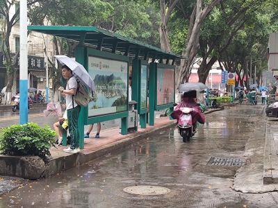 公交站后方能否加装减速带？交警部门：容易产生噪音不建议设置
