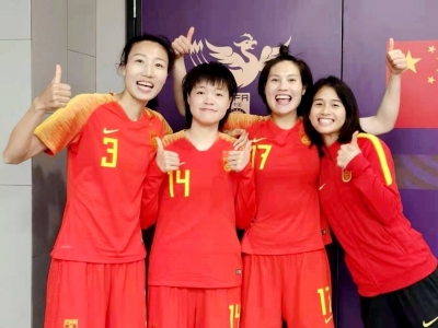 梅州客家4朵玫瑰全部归队！中国女足东京奥运会集训名单公布  