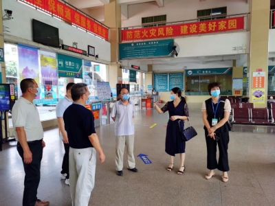 兴宁市纪委监委：节日监督不放松 监督检查敲警钟