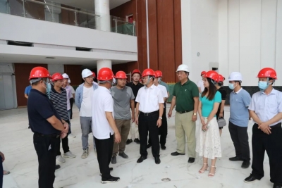 曾永祥率队调研丰顺县坚真文体中心项目建设：建设优质精品工程 喜迎建党百年华诞