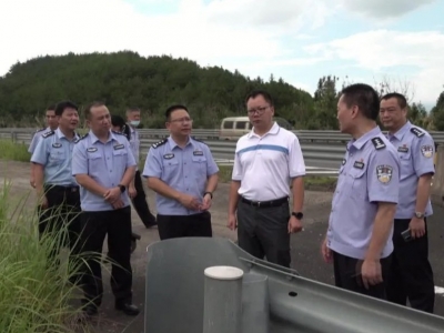 周小勇督导平远县公安检查站安保工作