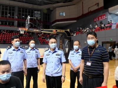 五华公安：全力做好新冠病毒疫苗接种点安保执勤工作