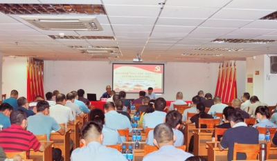 广东金雁工业集团公司党委举行“学习宣传贯彻习近平总书记‘七一’重要讲话精神”专题宣讲报告会