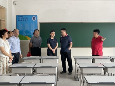 张晨深入梅州城区学校调研开学筹备工作：努力办好人民满意的教育